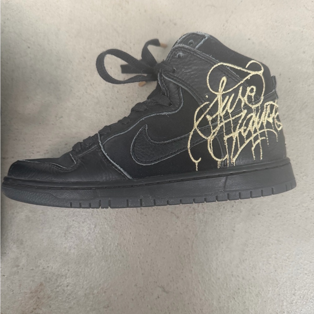 Nike SB Dunk High
FAUST Black Gold